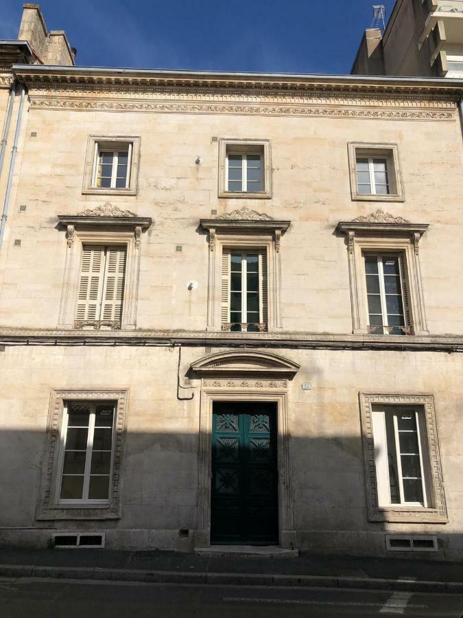 Le Galaxy Centre La Breche Wifi Calme Vue Jardin Apartman Niort Kültér fotó